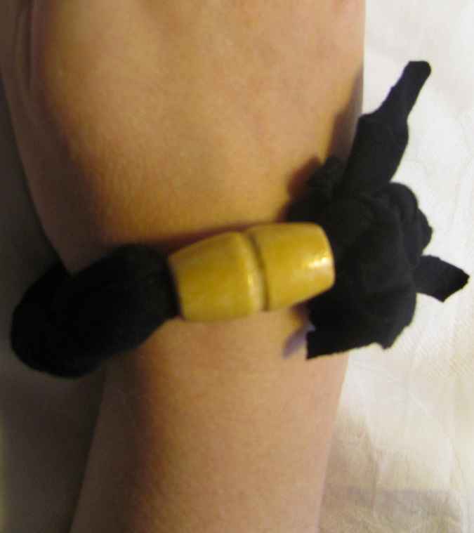 large image of art item: accessory – bracelet black bead yellow