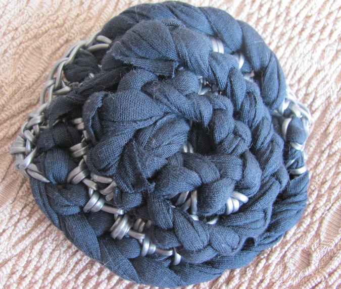 large image of art item: accessory – bracelet black knot