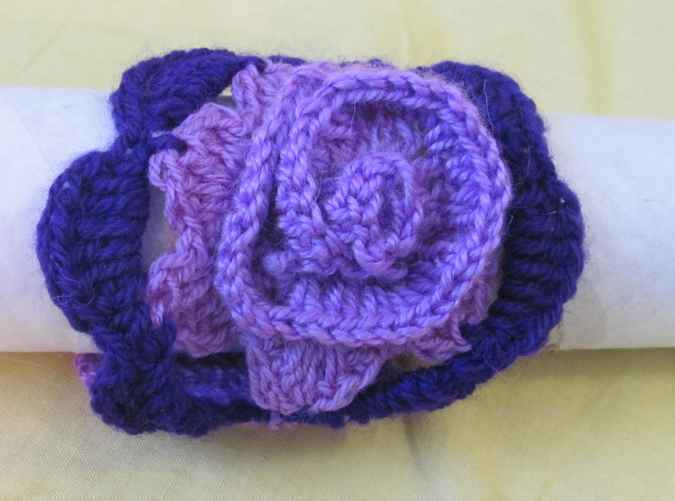 large image of art item: accessory – bracelet crochet purple flower