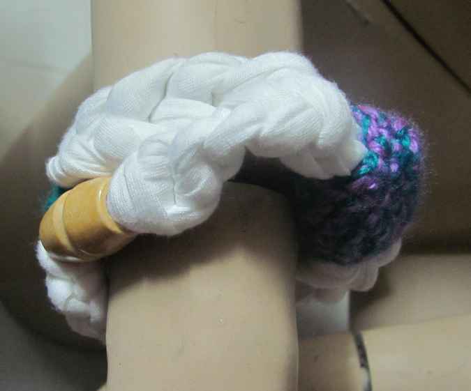 large image of art item: accessory – bracelet white purple
