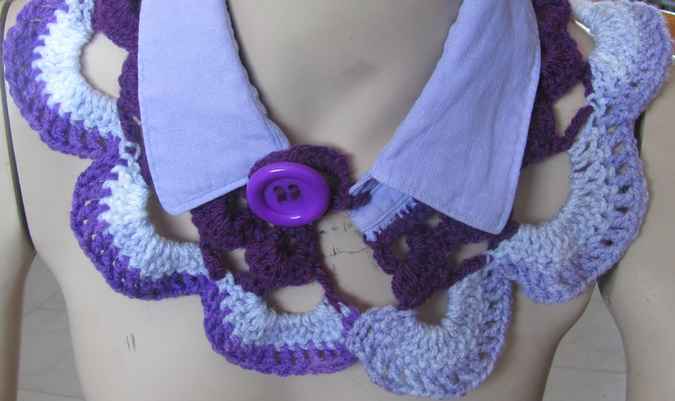 large image of art item: accessory – collar blue and purple
