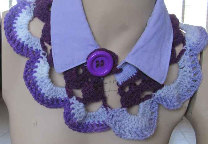 large image of art item: accessory – collar blue and purple