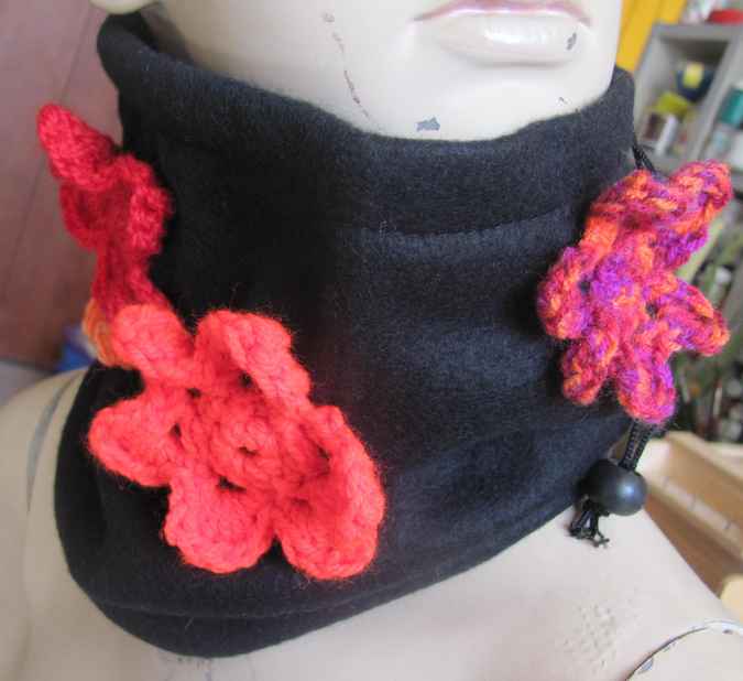 large image of art item: accessory – black hat/scarf with red crochet flowers