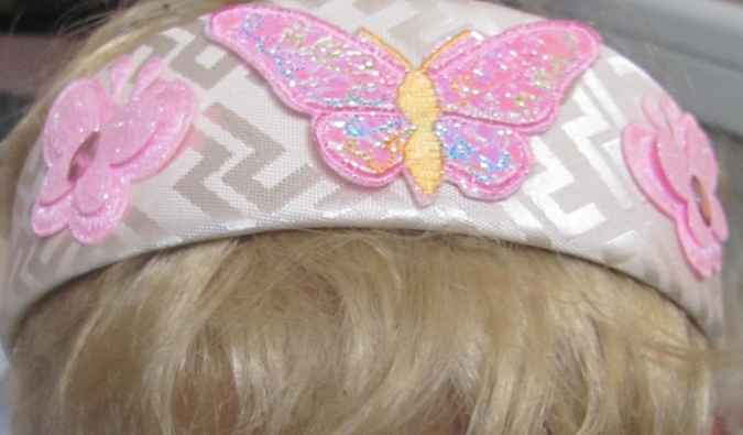 large image of art item: accessory – head decoration pink butterflies