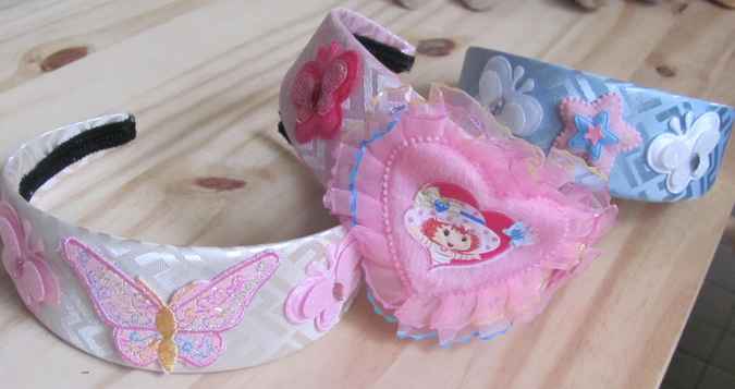 large image of art item: accessory – head decoration pink lace