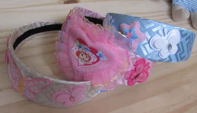 large image of art item: accessory – head decoration pink lace