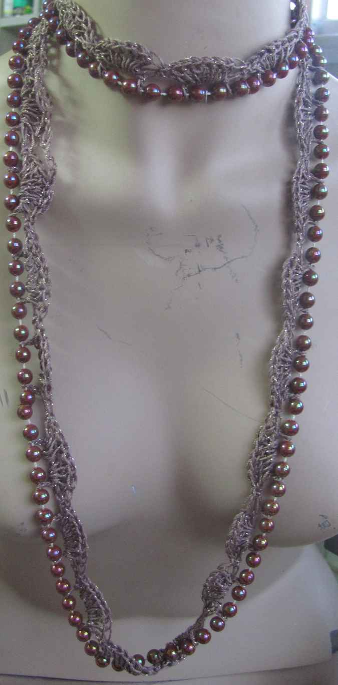 large image of art item: accessory – necklace beads