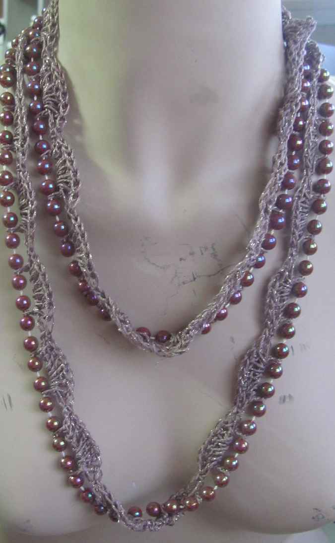 large image of art item: accessory – necklace beads