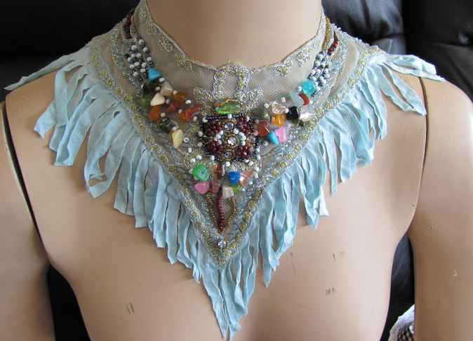 large image of art item: accessory – necklace cyan beads colorful