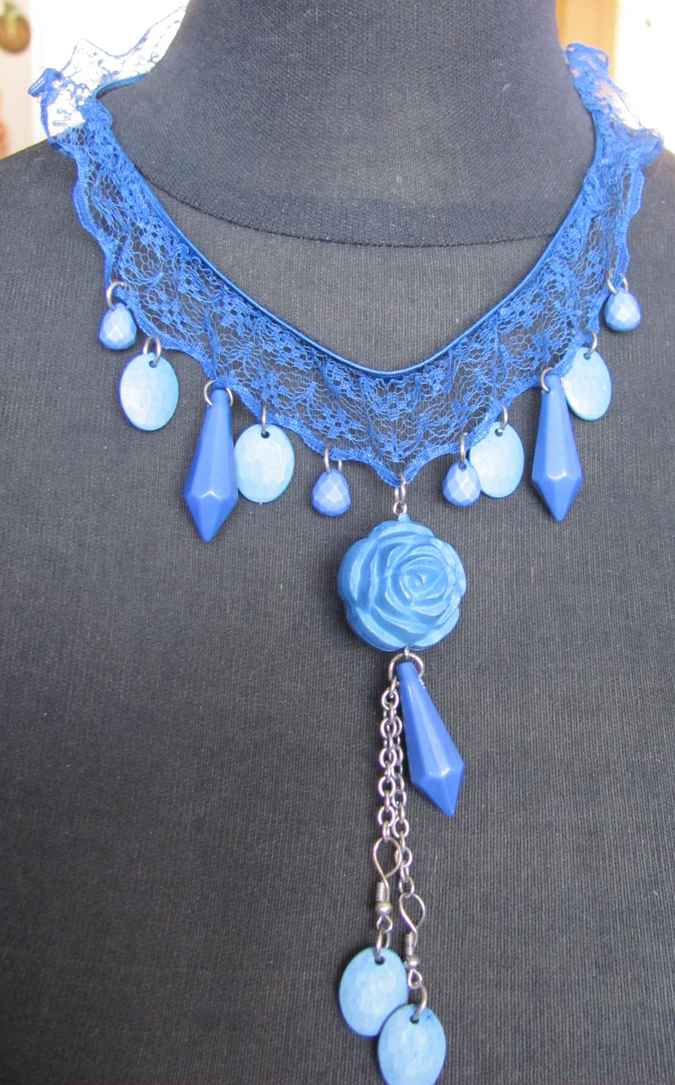 large image of art item: accessory – necklace blue lace beads rose