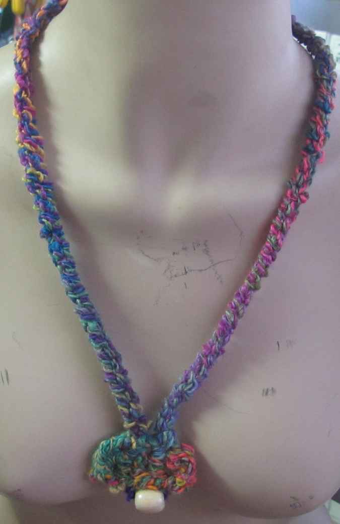 large image of art item: accessory – necklace colorful bead yellow