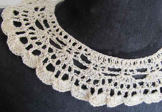 large image of art item: accessory – necklace silver and crystal button 