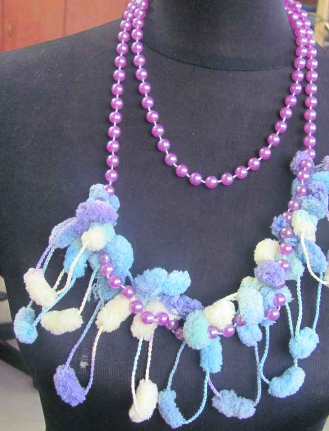 large image of art item: accessory – ponpons purple beads