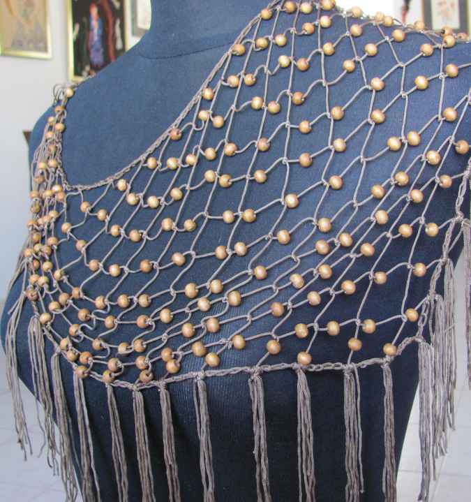 large image of art item: accessory – shawl net beads