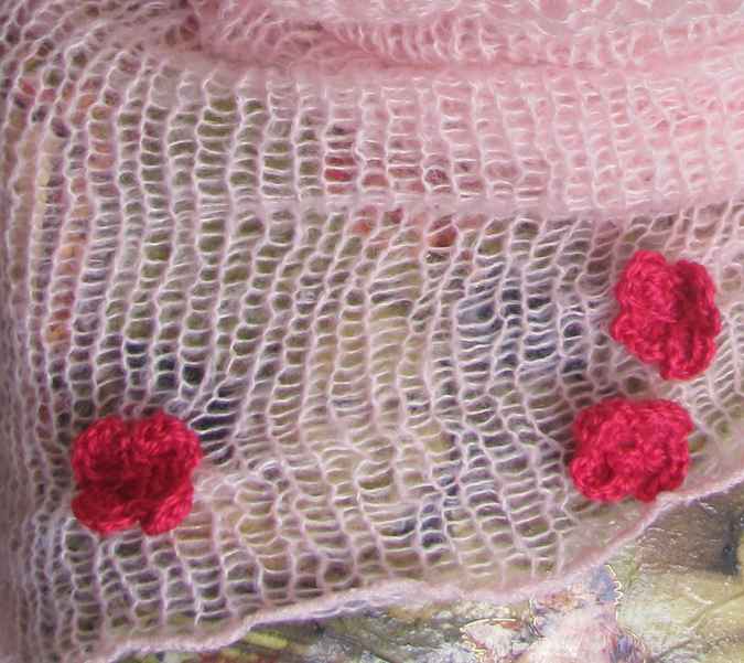 large image of art item: accessory – scarf pink flowers crochet