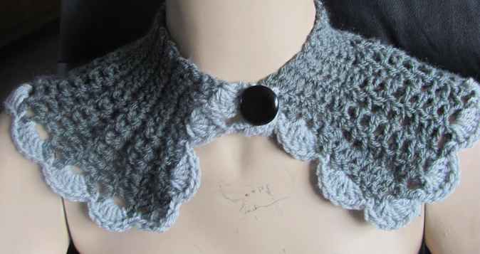 large image of art item: accessory – capeletdarkgray button black