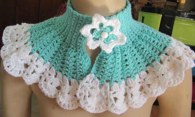 large image of art item: accessory – capeletflower cyan white