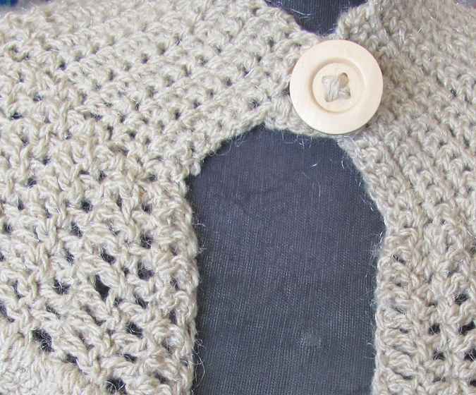 large image of art item: accessory – capeletnetwork white