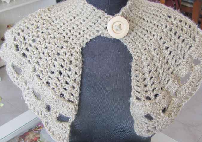 large image of art item: accessory – capeletnetwork white