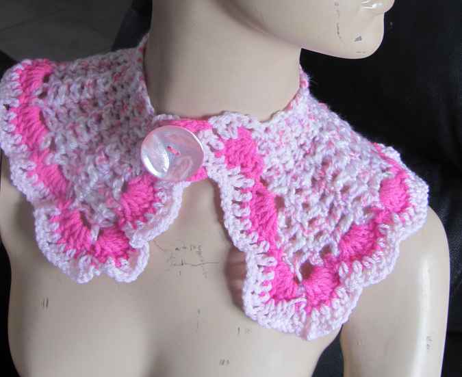 large image of art item: accessory – capeletpink purple