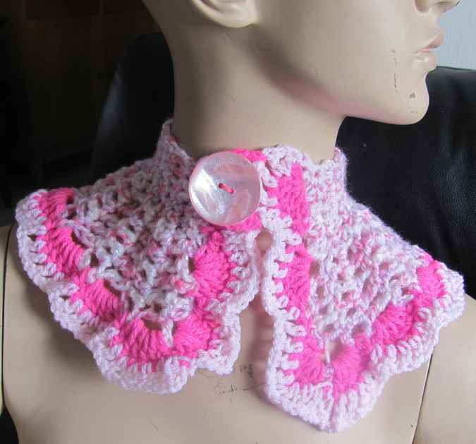 large image of art item: accessory – capeletpink purple