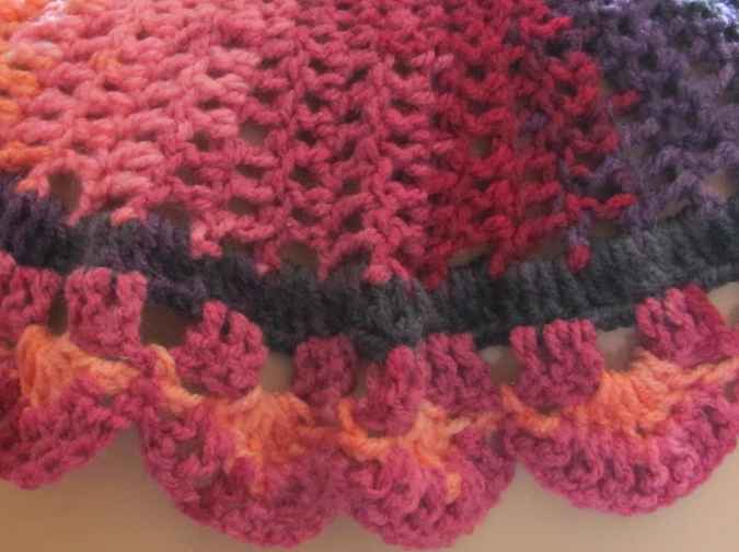 large image of art item: accessory – capeletpinks