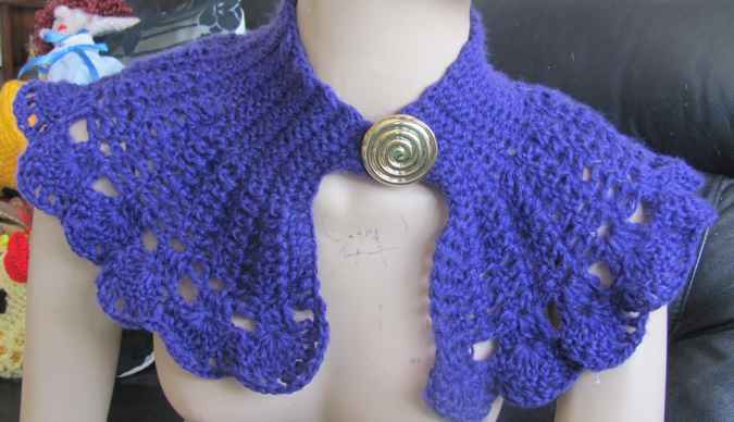large image of art item: accessory – capeletpurple