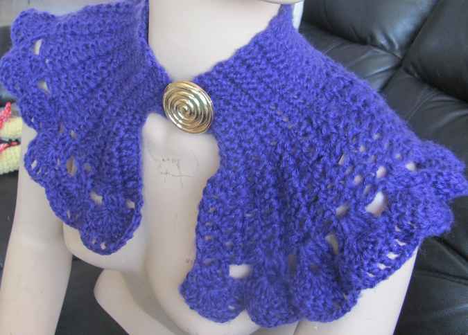 large image of art item: accessory – capeletpurple