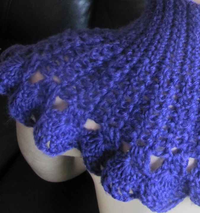 large image of art item: accessory – capeletpurple