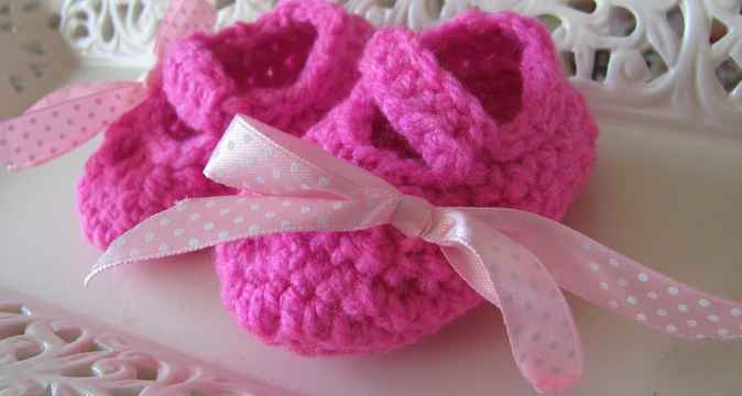 large image of art item: accessory – baby shoes