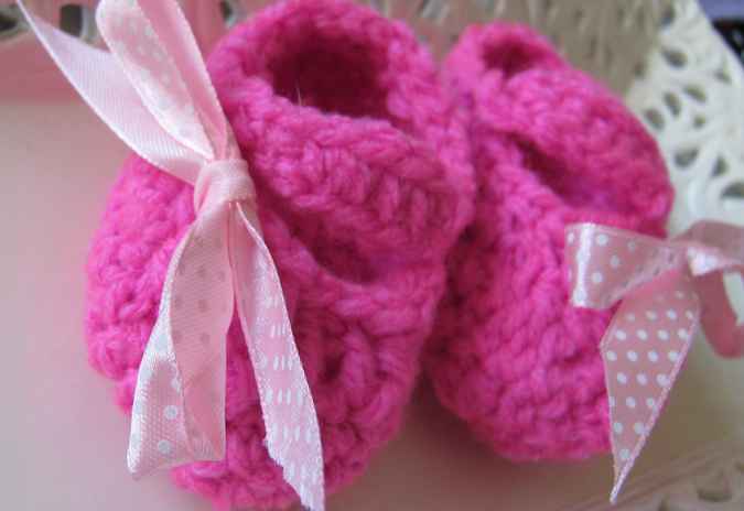 large image of art item: accessory – baby shoes