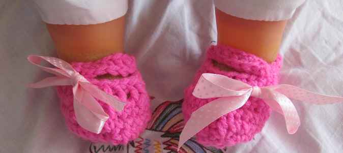large image of art item: accessory – baby shoes