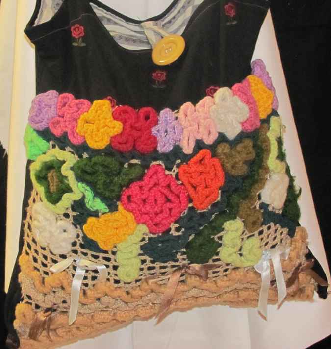 large image of art item: bag – black crochet flowers and patterns