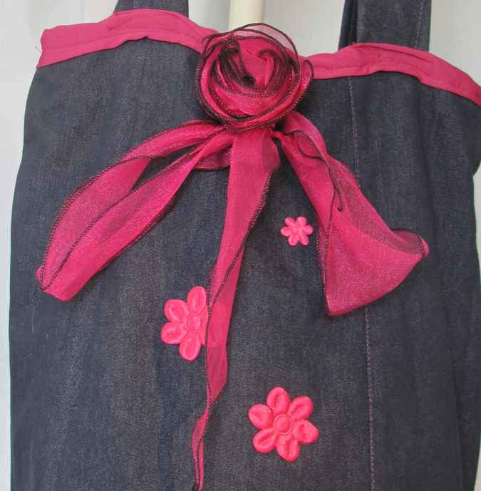 large image of art item: bag – black ribbon purple