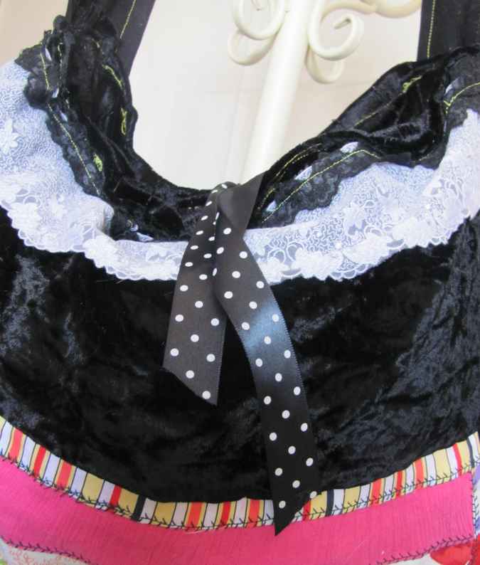 large image of art item: bag – black with white lace pink quiltwork and black and white ribbon