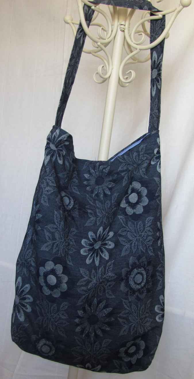 large image of art item: bag – blue quiltwork flower motif