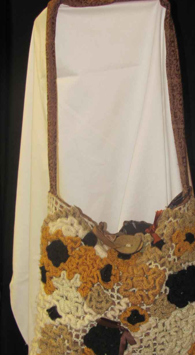 large image of art item: bag – button brown crochet