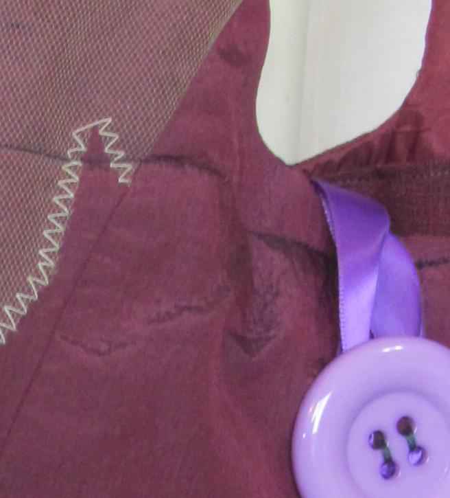 large image of art item: bag – button pink