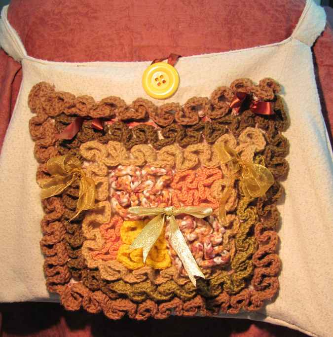 large image of art item: bag – button yellow crochet