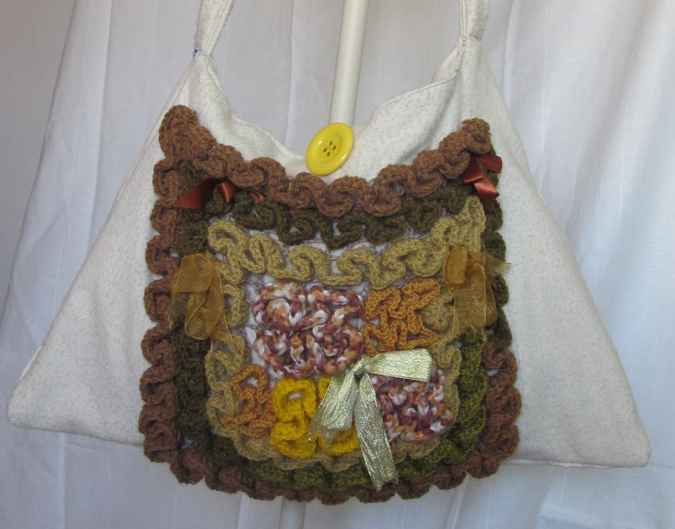 large image of art item: bag – button yellow crochet