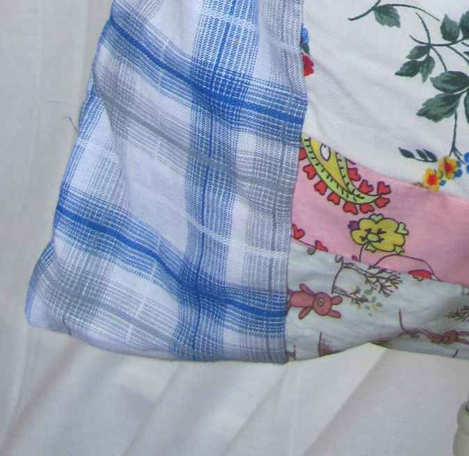 large image of art item: bag – checkered blue white with pink white quiltwork