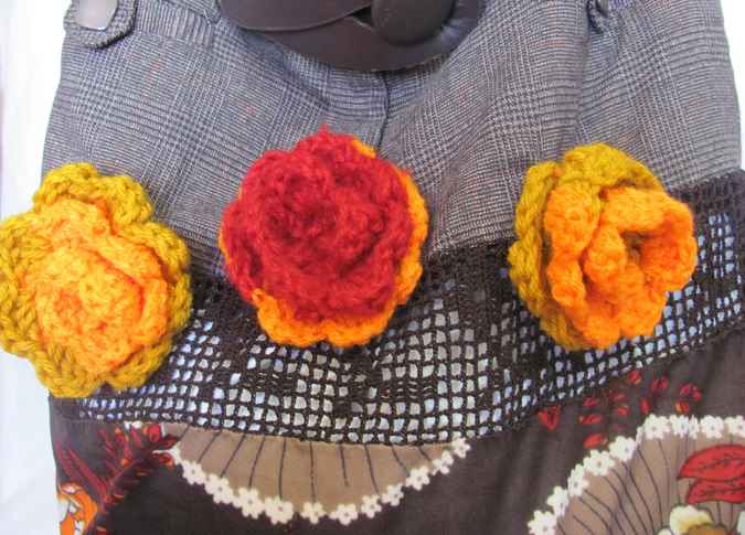 large image of art item: bag – checkered motif plant crochet orange roses with leathery belt
