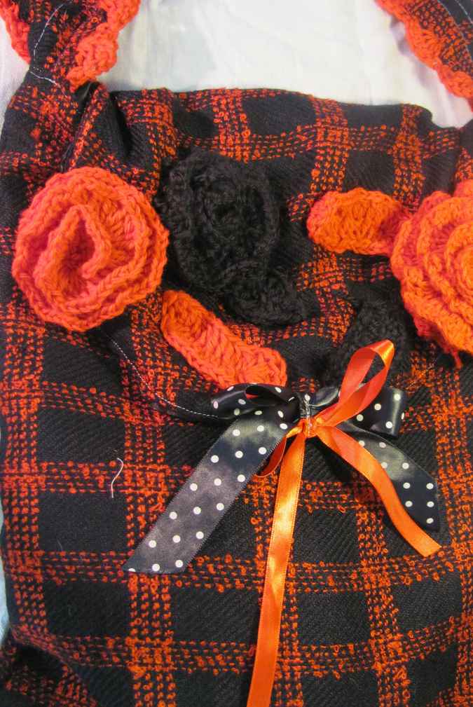 large image of art item: bag – checkered orange black