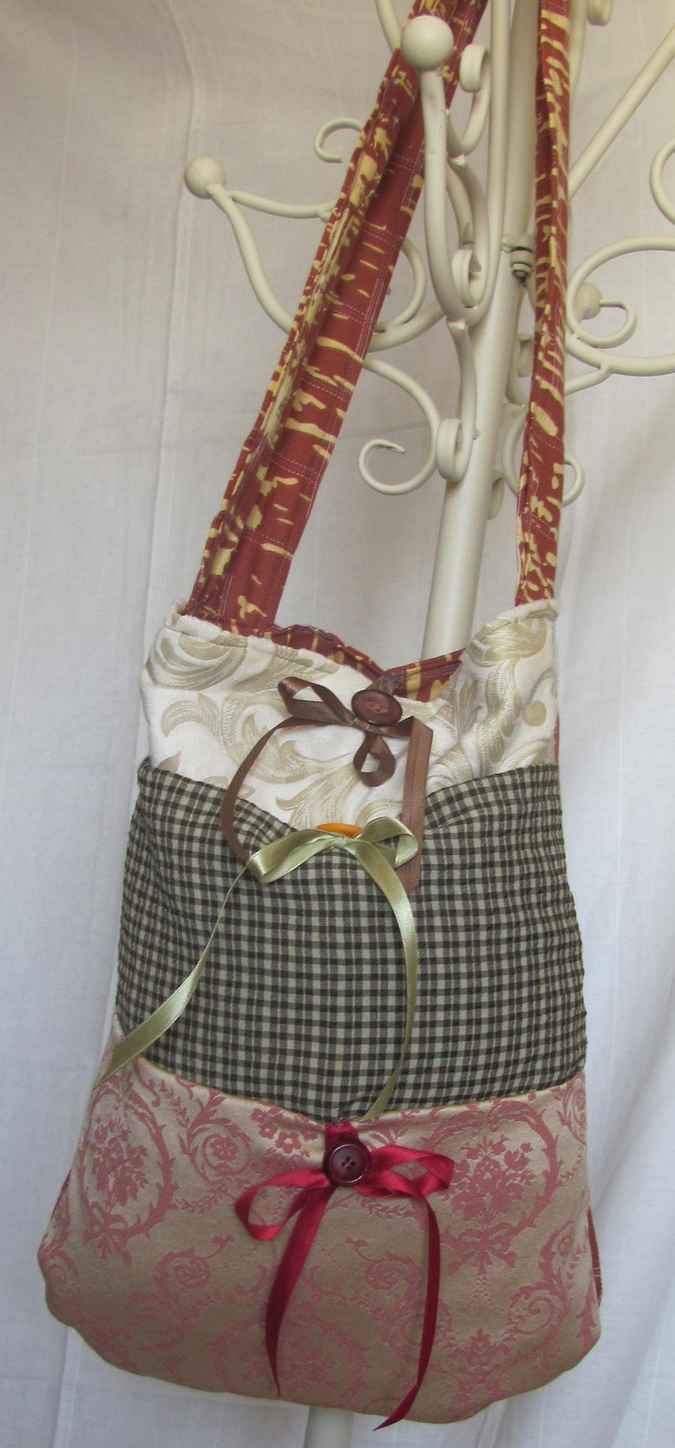 large image of art item: bag – checkered with quiltwork cream pink peach plant motif