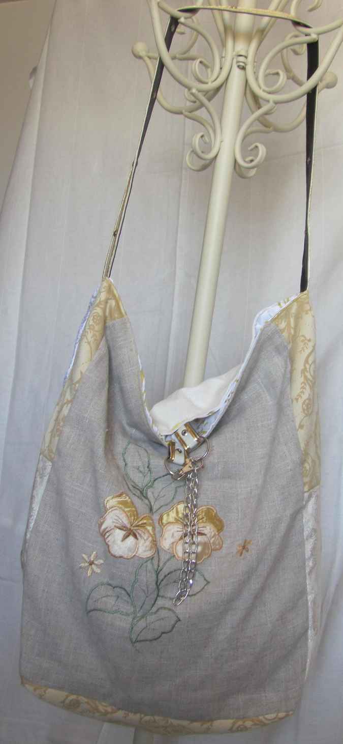 large image of art item: bag – cream gray gold with flowers needlework