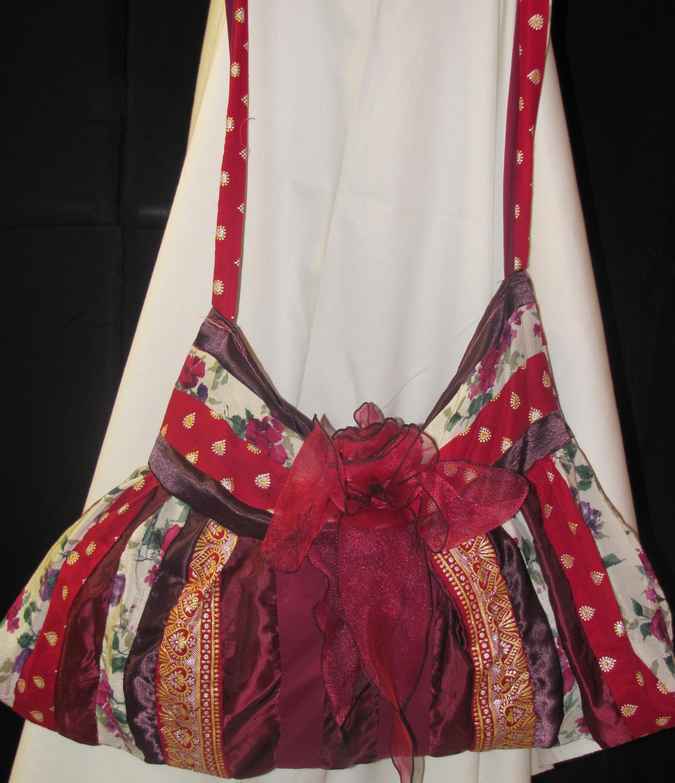 large image of art item: bag &ndash; crimson stripes with ribbon