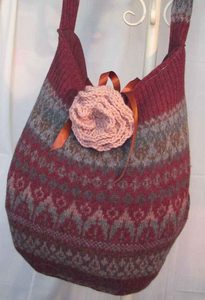 large image of art item: bag – crochet crimson flower peach