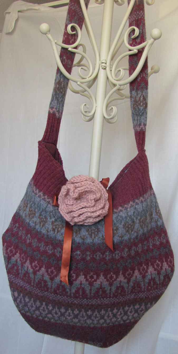 large image of art item: bag – crochet crimson flower peach