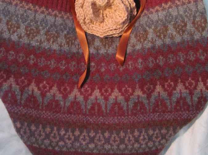 large image of art item: bag – crochet crimson flower peach
