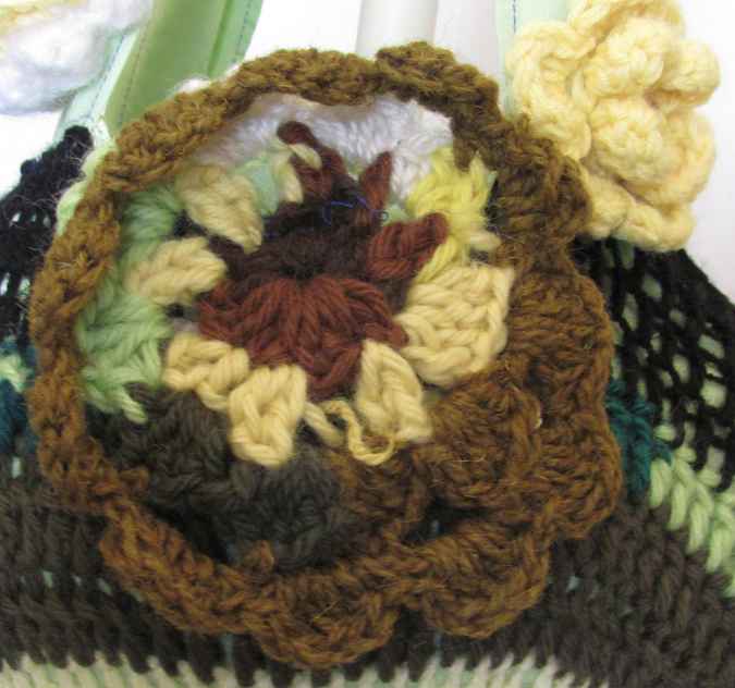 large image of art item: bag – crochet flowers yellow green black